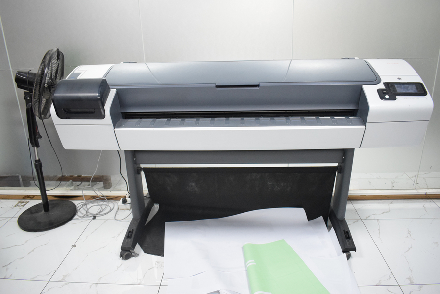 GUANGZHOU YM PACKAGE PRODUCTS CO.,LTD. ligne de production du fabricant