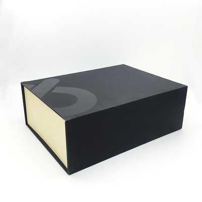 Boîtes cadeaux en papier blanc pliable carré