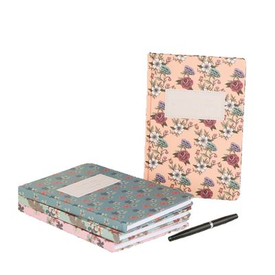 Caractéristique de style vintage dans l'impression personnalisée de livres de journaux pour besoins commerciaux